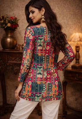  floral digital print muslin silk tunic / stylish short kurti for grilish 4