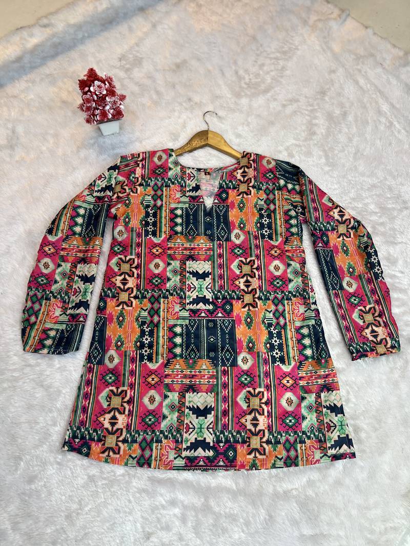 Trending floral digital print muslin silk tunic / stylish short kurti for grilish