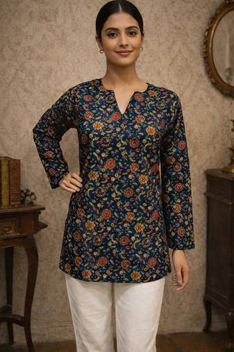 Trending floral digital print muslin silk tunic / stylish short kurti for grilish
