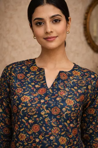 Trending floral digital print muslin silk tunic / stylish short kurti for grilish