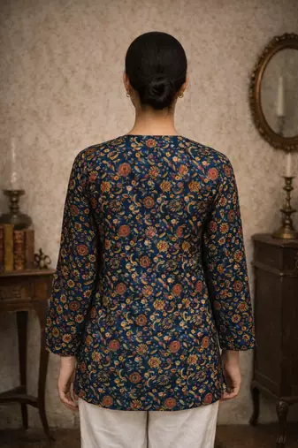 Trending floral digital print muslin silk tunic / stylish short kurti for grilish