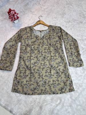  floral digital print muslin silk blend tunic 4