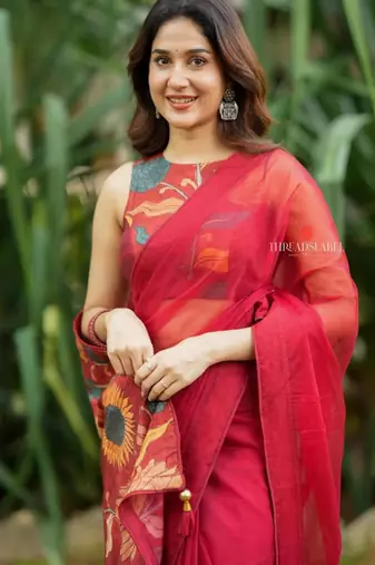 Red earthy sunflower kalamkari saree