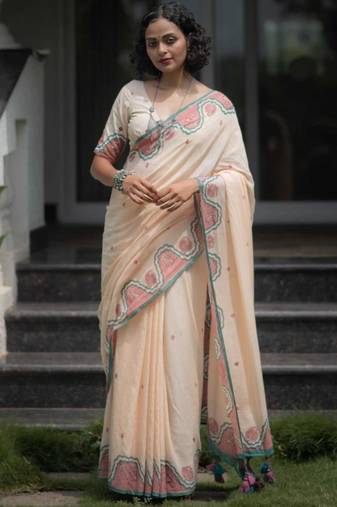 Off white block printed scallop saree