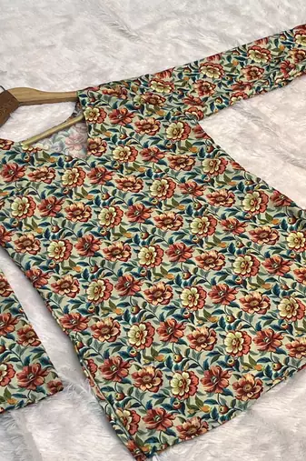  floral digital print muslin silk tunic / stylish short kurti for grilish