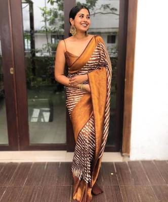 Abstract brown and white striped silk blend saree 4