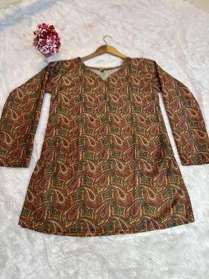  floral digital print muslin silk blend tunic 5