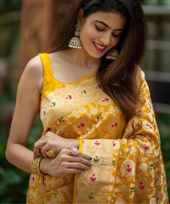 Luminous yellow silk blend saree with multicolored woven butti 3