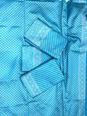 Shimmering cerulean blue silk blend saree with diamond weave 5