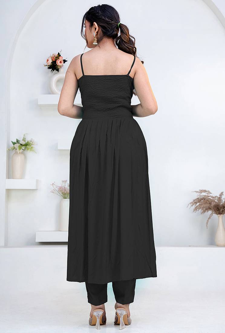 Black pintuck solid rayon stitched sleevless flared pant suit set