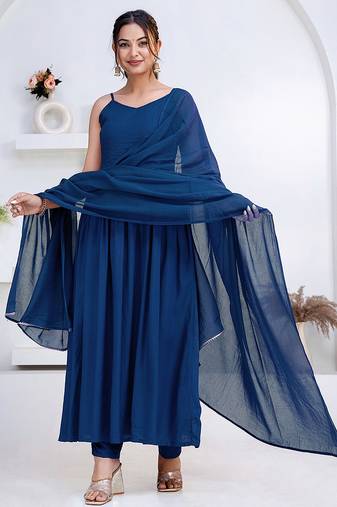 Blue pintuck solid rayon stitched sleevless flared pant suit set