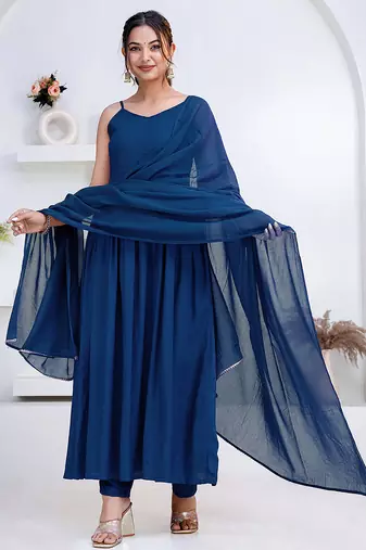 Blue pintuck solid rayon stitched sleevless flared pant suit set