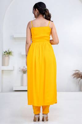 Mustard pintuck solid rayon stitched sleevless flared pant suit set 3
