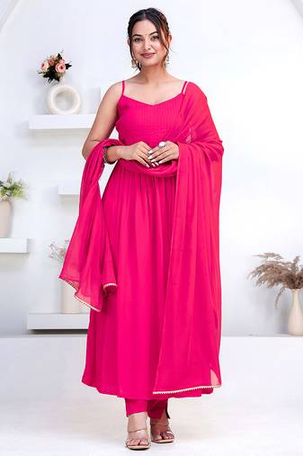 Pink pintuck solid rayon stitched sleevless flared pant suit set