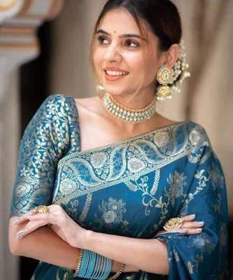 Teal blue silk blend saree with silver floral vines 3
