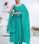 Green pintuck solid rayon stitched sleevless flared pant suit set