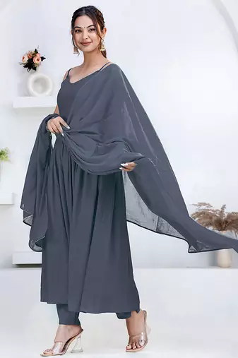 Grey pintuck solid rayon stitched sleevless flared pant suit set