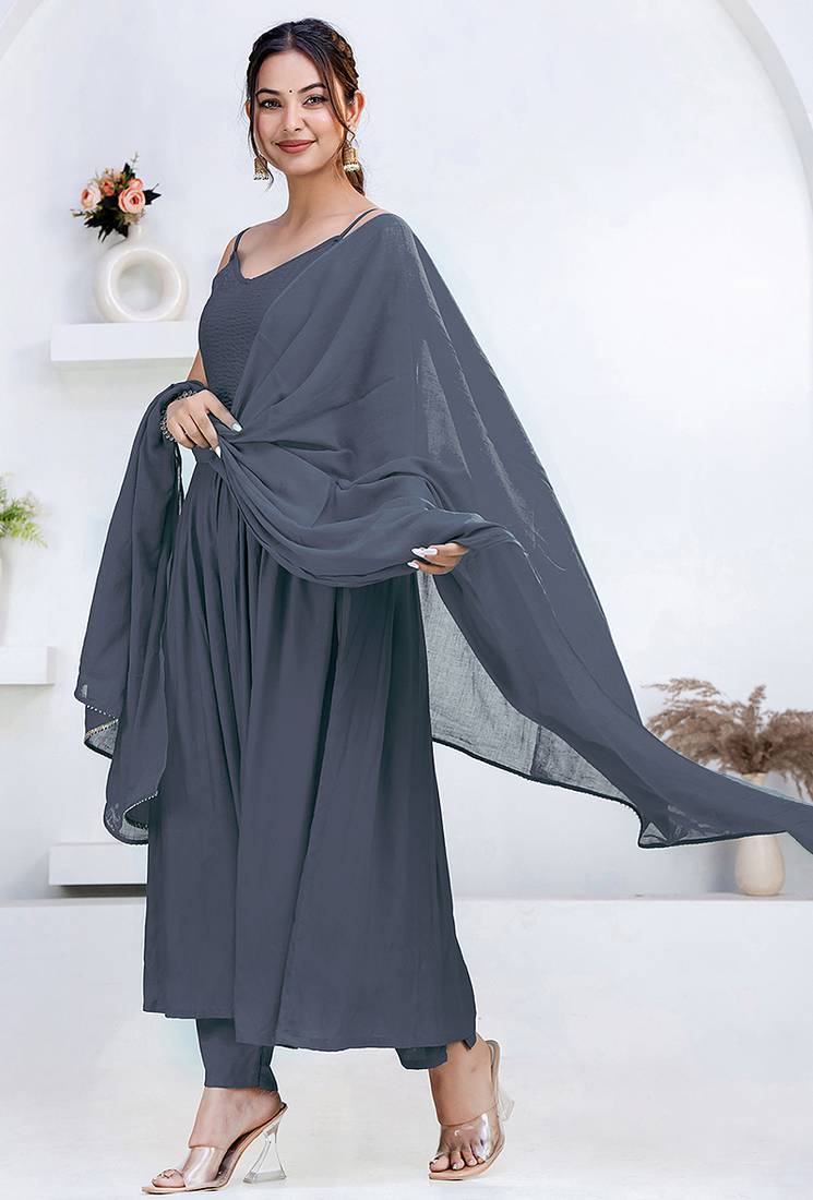 Grey pintuck solid rayon stitched sleevless flared pant suit set