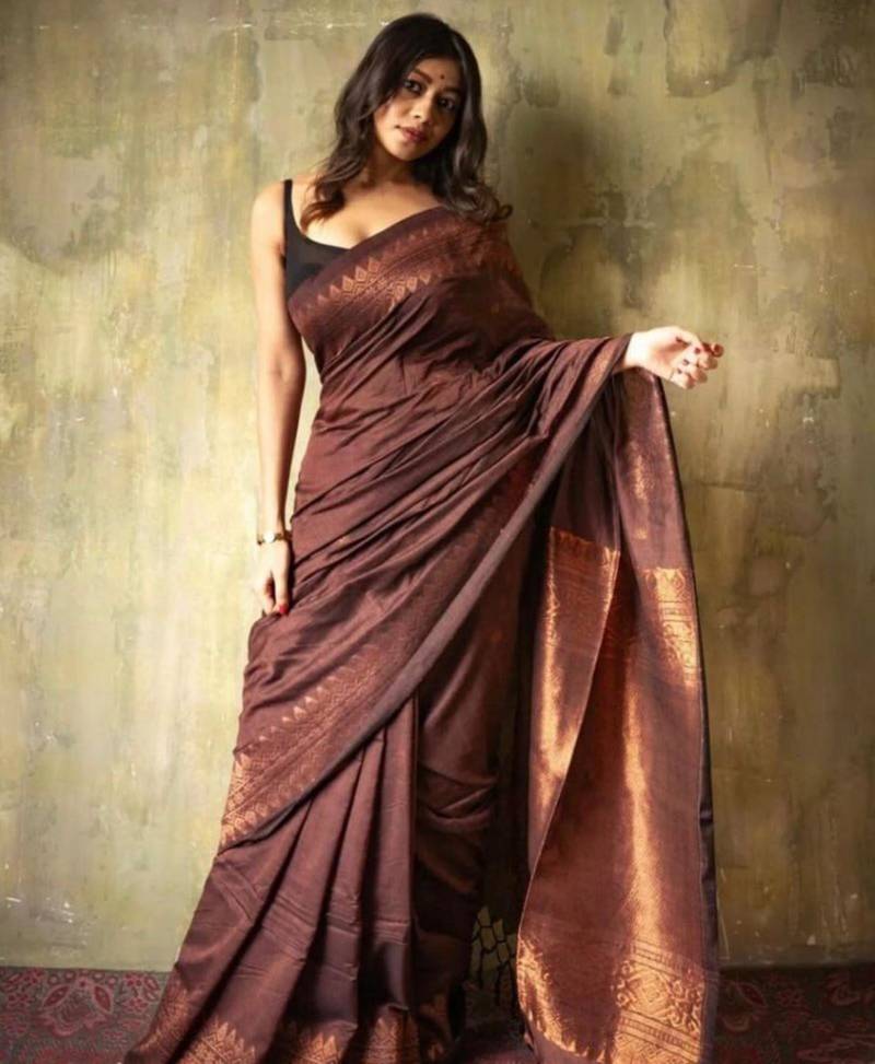 Chocolate brown silk blend saree with copper zari