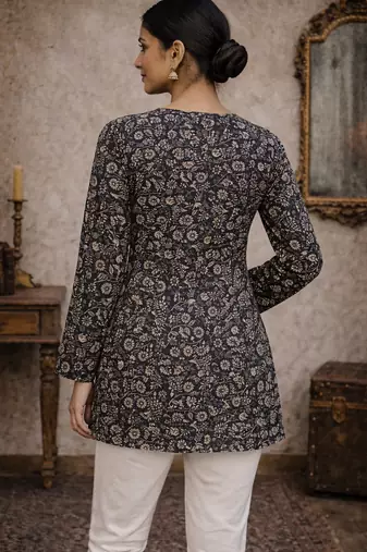  floral digital print muslin silk blend tunic