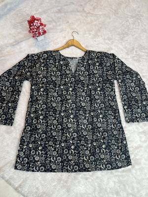  floral digital print muslin silk tunic / stylish short kurti for grilish 5