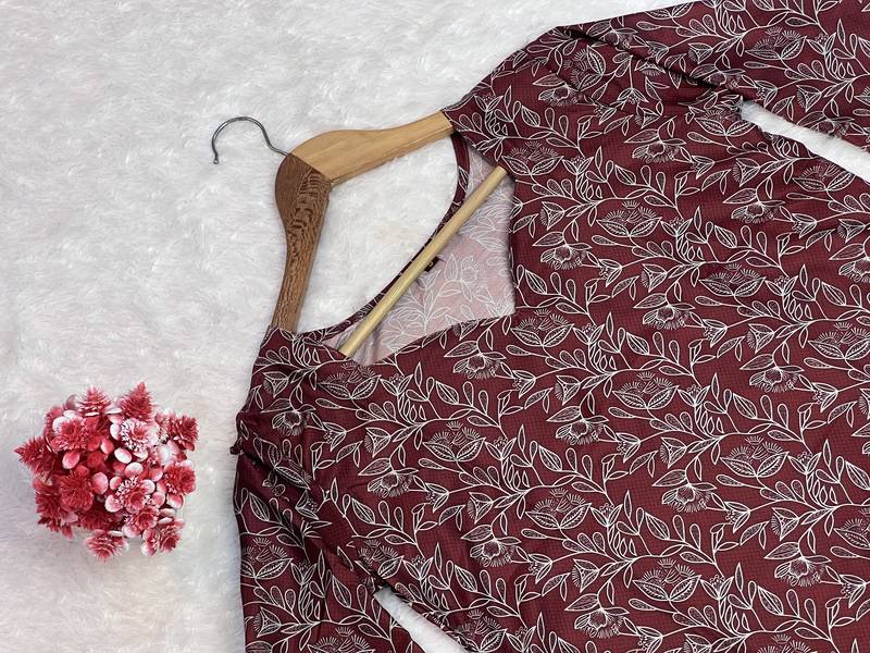 Trending floral digital print muslin silk tunic / stylish short kurti for grilish