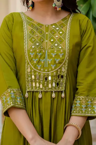Pear Color Embroidery Thread With Real Mirror Hand Work Viscose Roman Silk Kurta Pent Set.