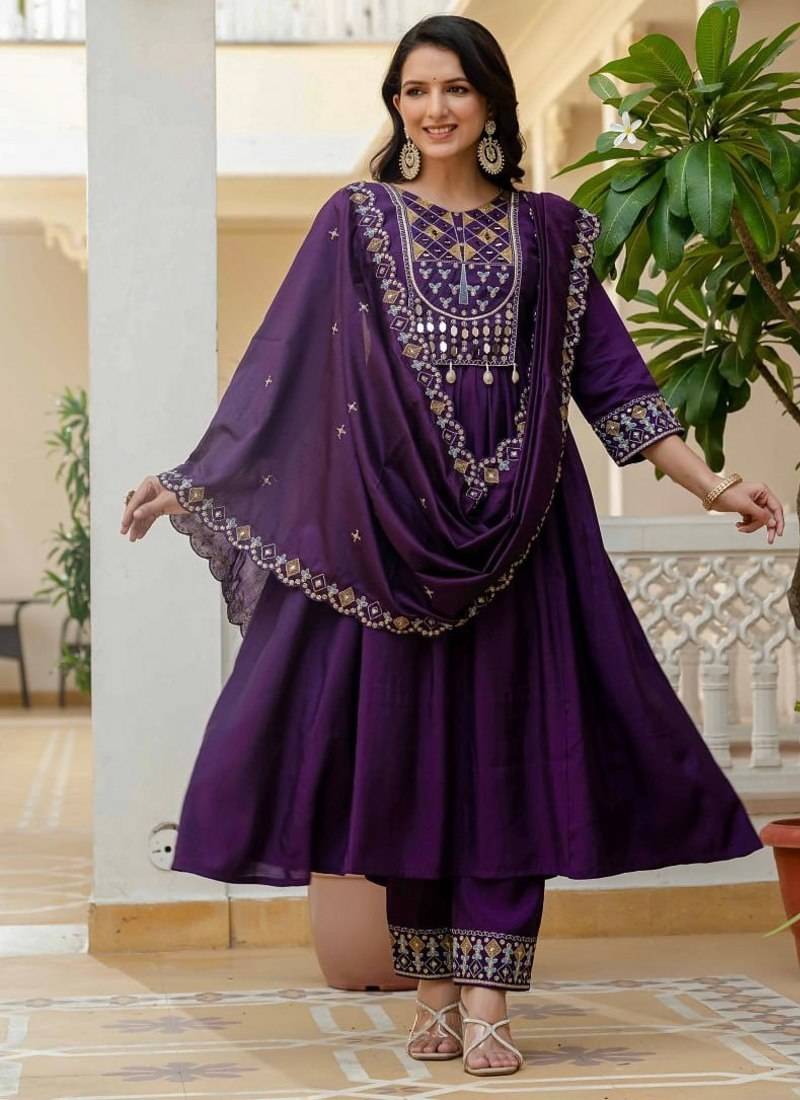 purple Color Embroidery Thread With Real Mirror Hand Work Viscose Roman Silk Kurta pant Set.
