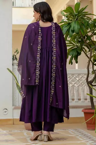 purple Color Embroidery Thread With Real Mirror Hand Work Viscose Roman Silk Kurta Pent Set.