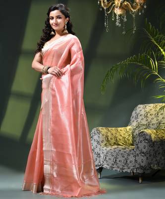 Kanjivaram silk saree trendy kora tissue desinge organza swarnika zari banarasi saree for women 2