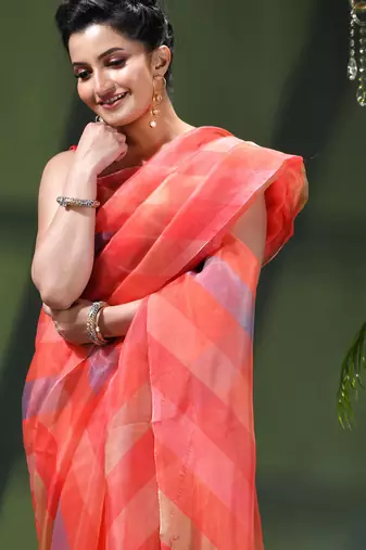 Women's printed organza sari trending rose leaf design fancy wedding saree for women