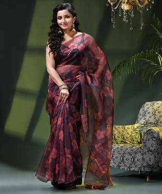 Women's printed organza sari trending rose leaf design fancy wedding saree for women 1