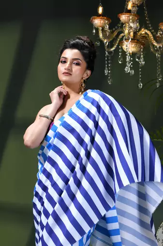 Women's silk fancy party wear chiffon georgette sari latest suhasini printed pure crepe sarees for women