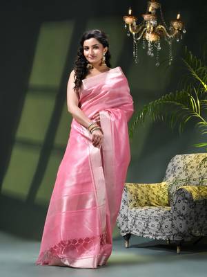 Kanjivaram silk saree trendy kora tissue desinge organza swarnika zari banarasi saree for women 4