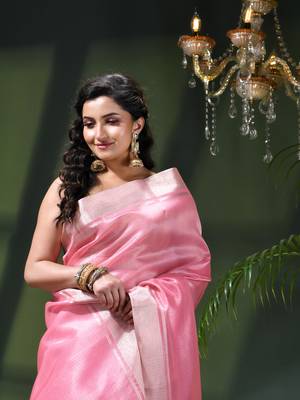 Kanjivaram silk saree trendy kora tissue desinge organza swarnika zari banarasi saree for women 5