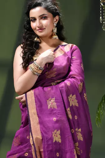 Women's cotton silk party wear saree gulnaz design georgette chiffon cotton saree