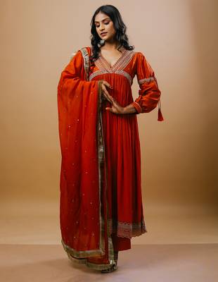 Orange chanderi embroidered kurta sets 1