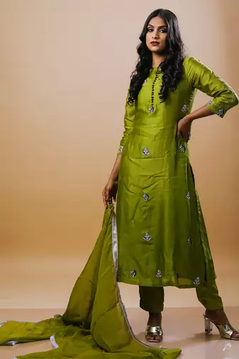 Green chanderi embroidered kurta sets