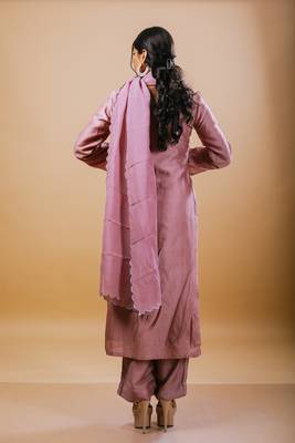 Light purple chanderi embroidered kurta sets 4