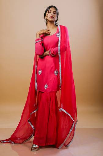 Fuchsia georgette embroidered kurta sets