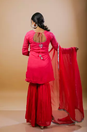 Fuchsia georgette embroidered kurta sets