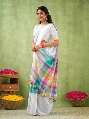 White Pure Tissue Cotton Handloom South Indian Style Saree with Unstitched Blouse Piece  3