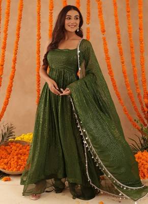 Sobhita green lurix kurta set 5