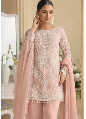 Baby pink palazzo set with beadwork and sequins. 2