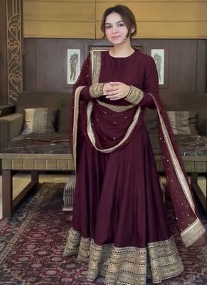 Deep maroon tiered gown with sequin detail 3