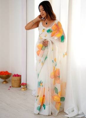 White motif taby silk embellished with beautiful floral print saree set 1