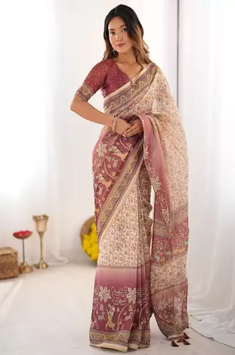 Cream handloom cotton saree with floral jaal, peacock motifs & storytelling pallu