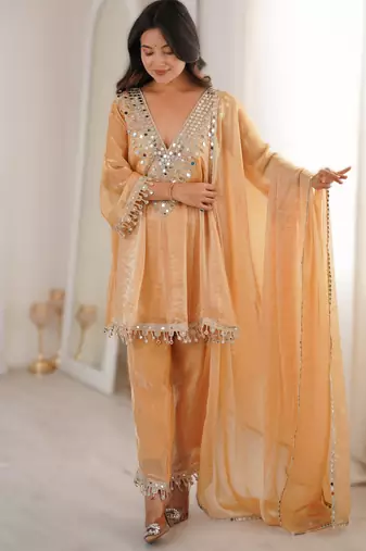 Chiku fendy fabric mirror work kurti set with pant & dupatta