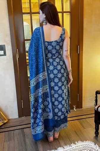 Navy blue printed kurta set
