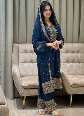 Navy blue embroidered kurta palazzo set 1